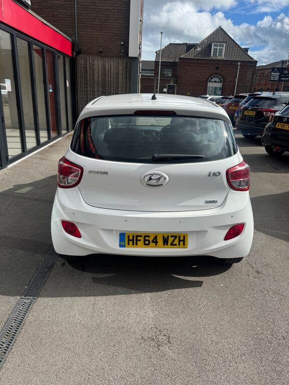 Hyundai I10 Hatchback HF64WZH White #3