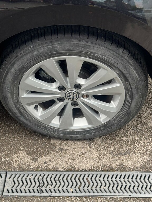 Volkswagen Golf SV Sv 2.0 Tdi Gt Black #25
