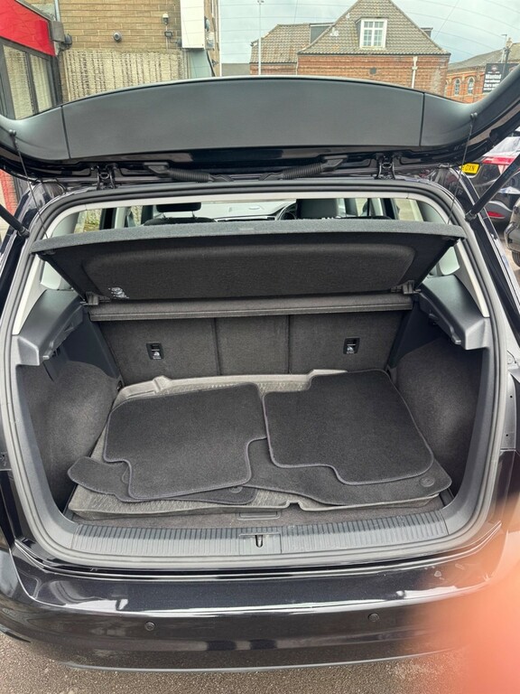 Volkswagen Golf SV Sv 2.0 Tdi Gt Black #11