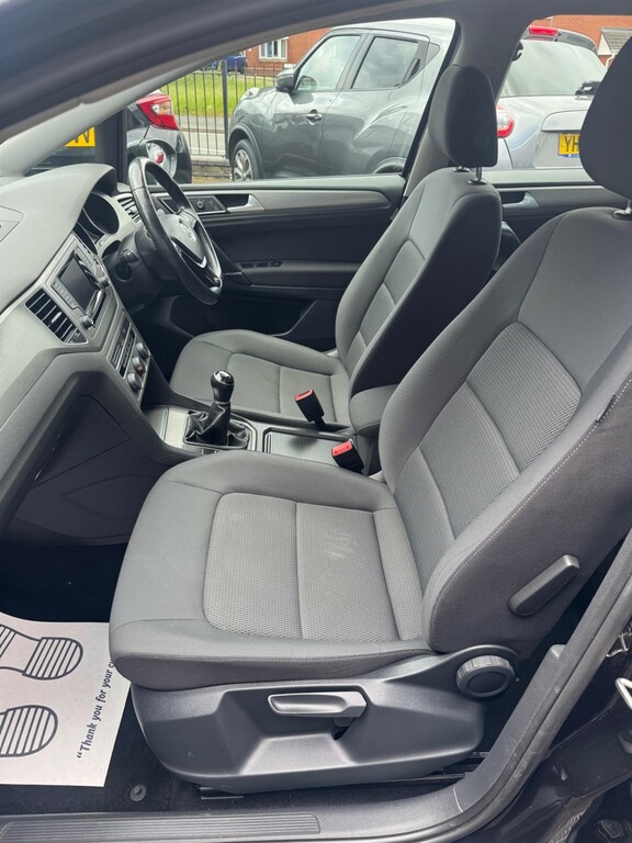 Volkswagen Golf SV Sv 2.0 Tdi Gt Black #9