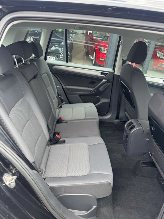 Volkswagen Golf SV Sv 2.0 Tdi Gt Black #8