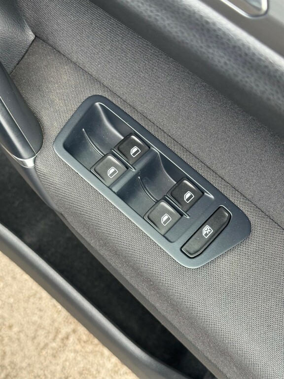 Volkswagen Golf SV Sv 2.0 Tdi Gt Black #15