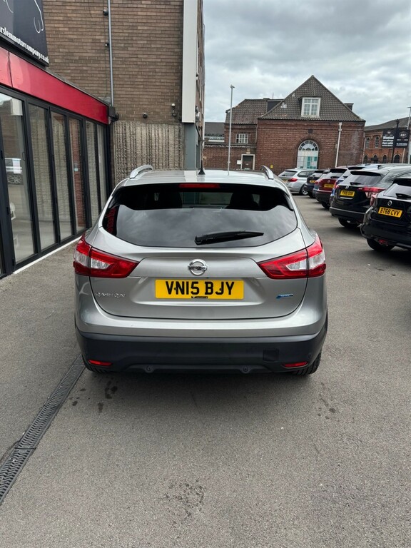 Nissan Qashqai 1.5 Dci Tekna 2Wd Euro 5 Ss VN15BJY Silver #3