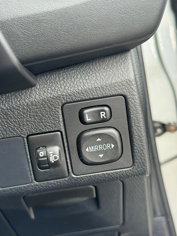 Toyota Auris 1.2T Excel Cvt Blue #17
