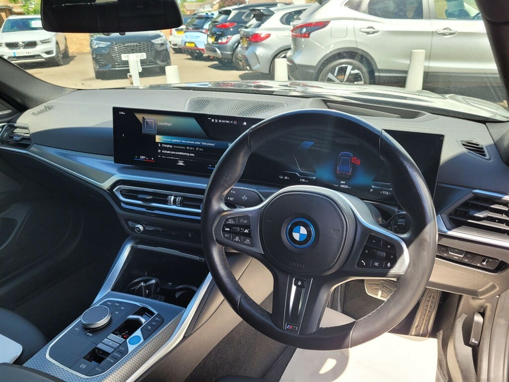 BMW i4 40 83.9Kwh M Sport Gran Coupe Edrive Black #6