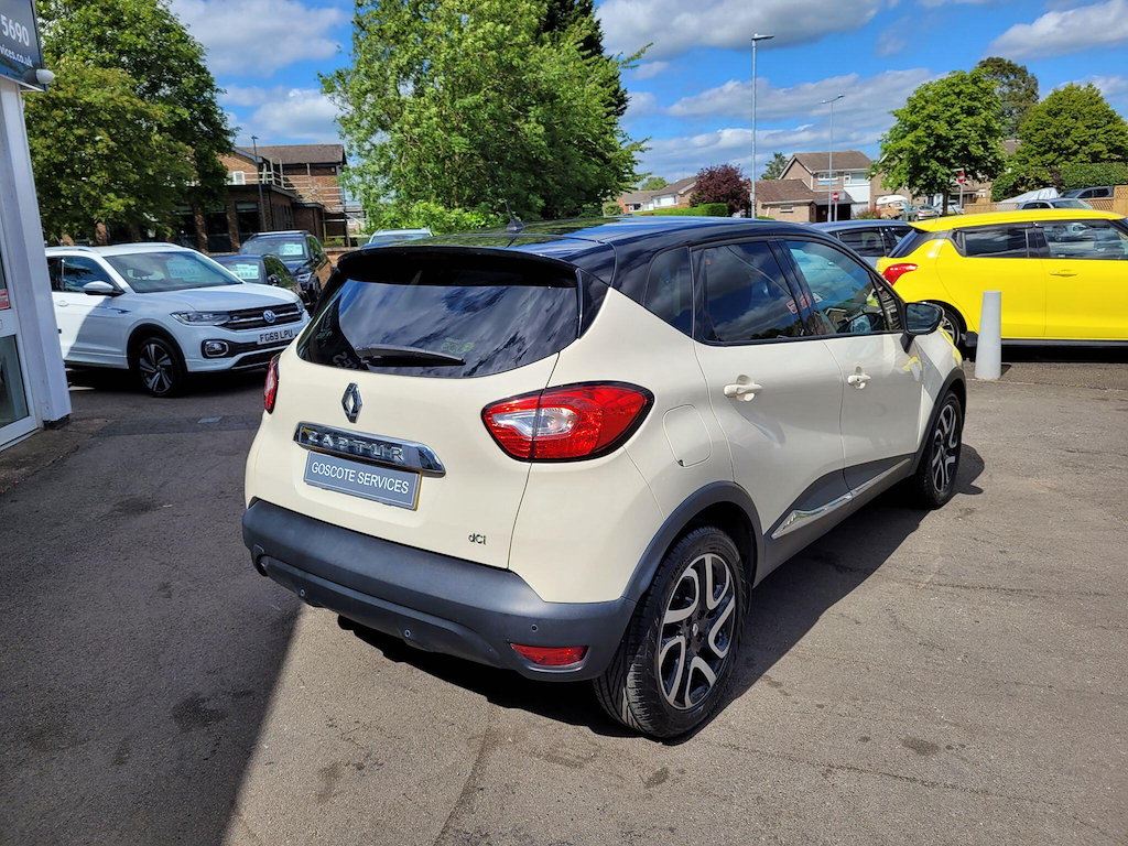 Renault Captur 1.5 Dci Energy Dynamique S Medianav Euro 5 Ss 5 MF14FCM White #2