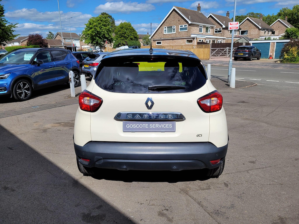 Renault Captur 1.5 Dci Energy Dynamique S Medianav Euro 5 Ss 5 MF14FCM White #3
