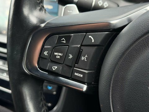 Jaguar XE 2.0D Portfolio Saloon Red #88