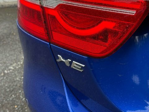 Jaguar XE 2.0D Portfolio Saloon Red #36
