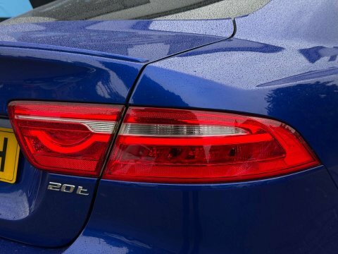 Jaguar XE 2.0D Portfolio Saloon Red #31