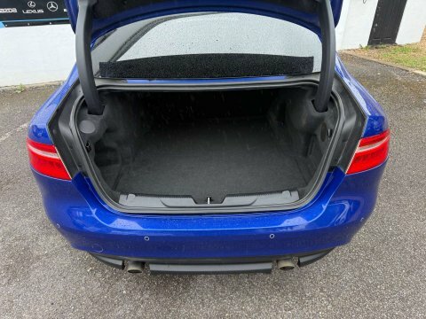 Jaguar XE 2.0D Portfolio Saloon Red #47