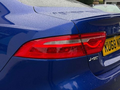 Jaguar XE 2.0D Portfolio Saloon Red #34
