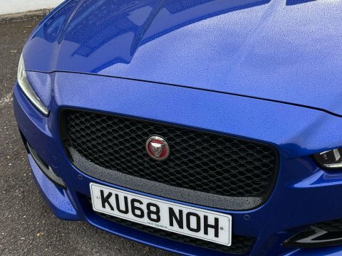 Jaguar XE 2.0D Portfolio Saloon Red #18