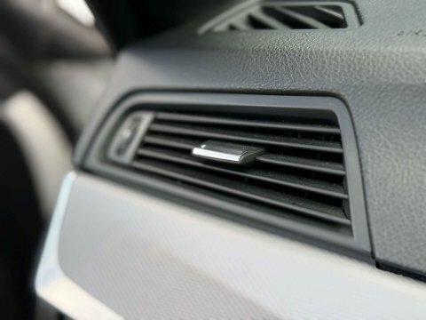 BMW 5 Series Se White #65
