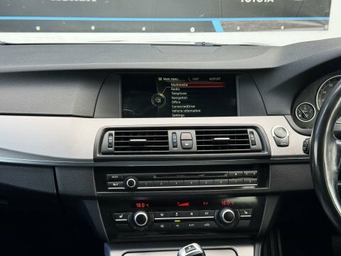 BMW 5 Series Se White #54