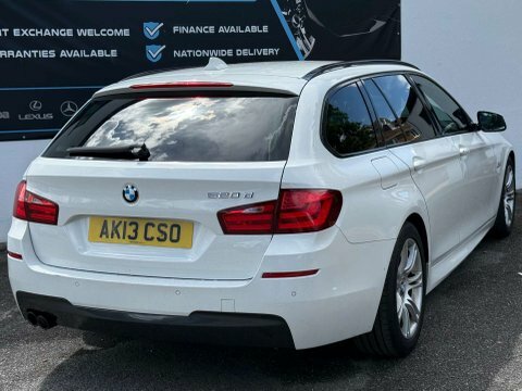BMW 5 Series Se White #25