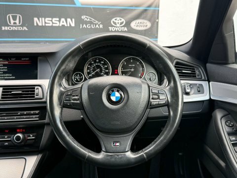 BMW 5 Series Se White #56