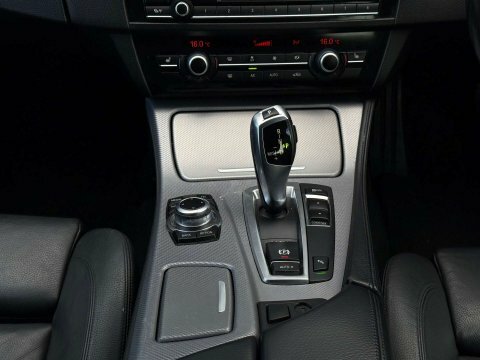 BMW 5 Series Se White #55
