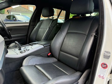BMW 5 Series Se White #52