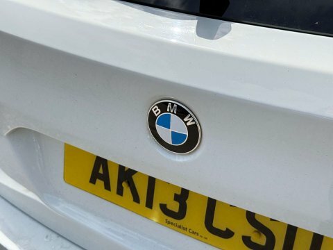 BMW 5 Series Se White #35