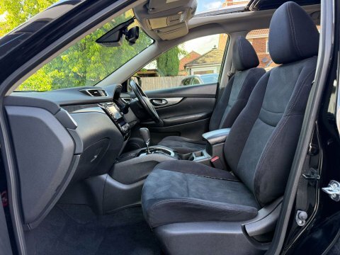 Nissan X-Trail  Black #52