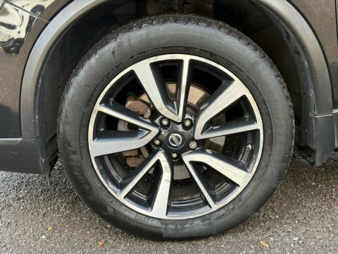 Nissan X-Trail  Black #40