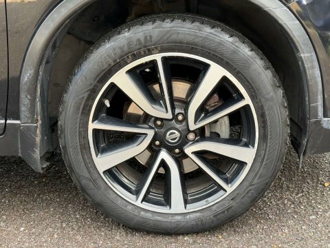 Nissan X-Trail  Black #39