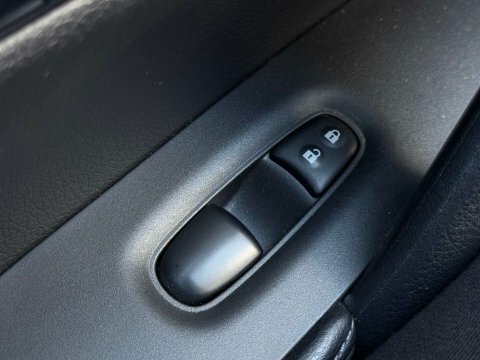 Nissan X-Trail  Black #72