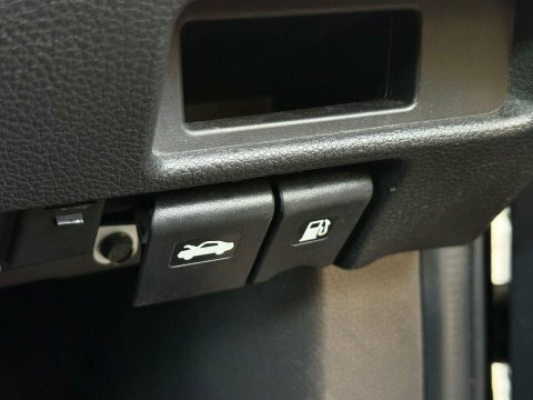 Nissan X-Trail  Black #85