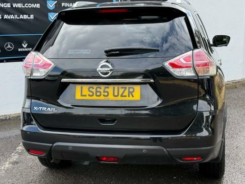 Nissan X-Trail  Black #24