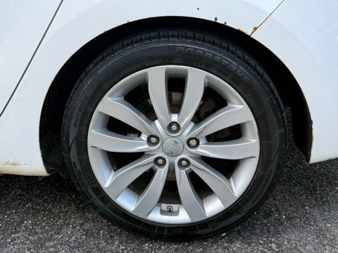 Kia Carens Mpv Silver #43