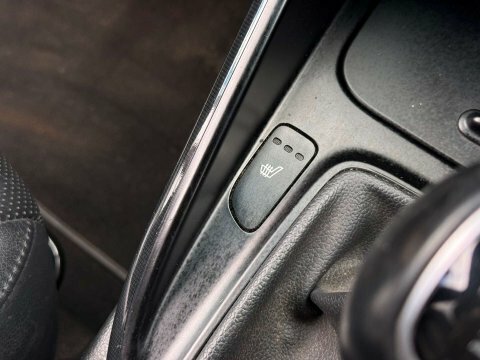 Kia Carens Mpv Silver #83