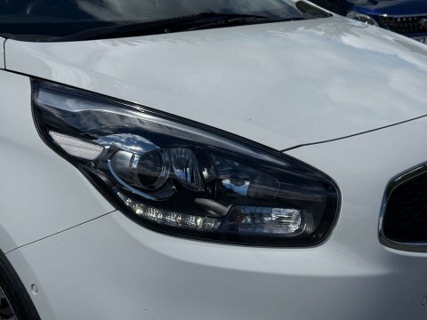 Kia Carens Mpv Silver #16