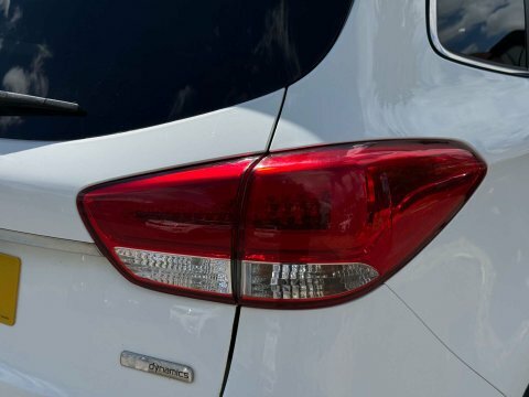 Kia Carens Mpv Silver #31
