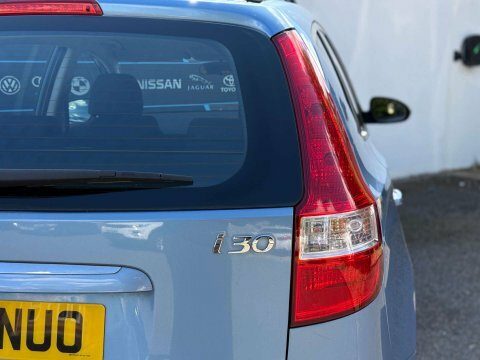 Hyundai I30 Hatchback Blue #31