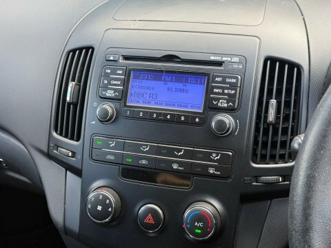 Hyundai I30 Hatchback Blue #84