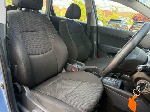 Hyundai I30 Hatchback Blue #47