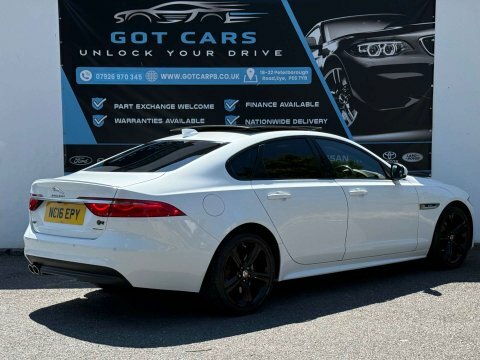 Jaguar XF 2.0D R-sport Saloon White #2