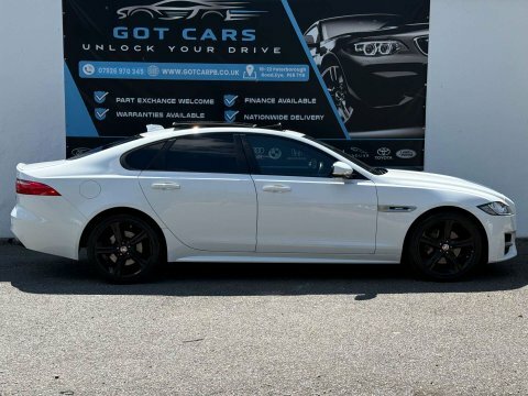 Jaguar XF 2.0D R-sport Saloon White #4