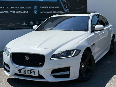 Jaguar XF 2.0D R-sport Saloon White #6