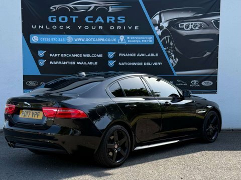 Jaguar XE 2.0D R-sport Saloon Black #2
