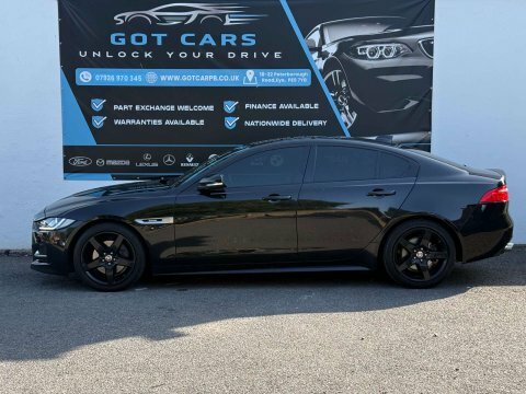 Jaguar XE 2.0D R-sport Saloon Black #3