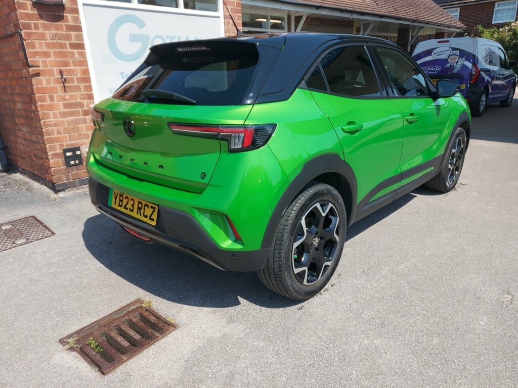 Vauxhall Mokka-e Suv YB23RCZ Green #5