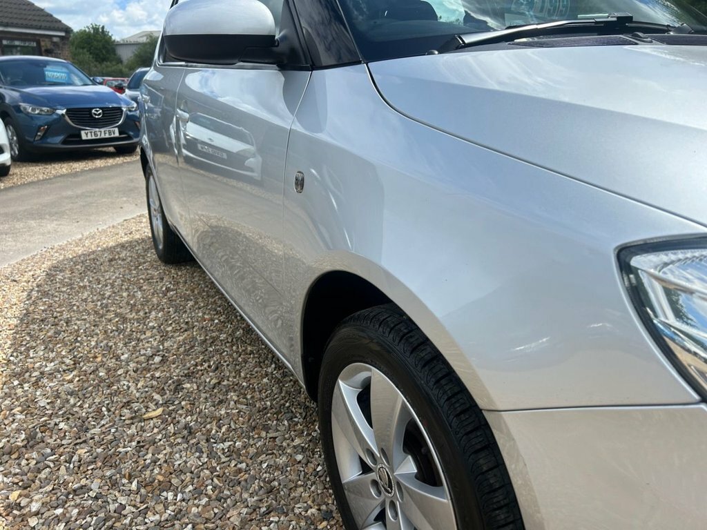 Skoda Fabia 1.0 Se Mpi 74 Bhp Blue #19
