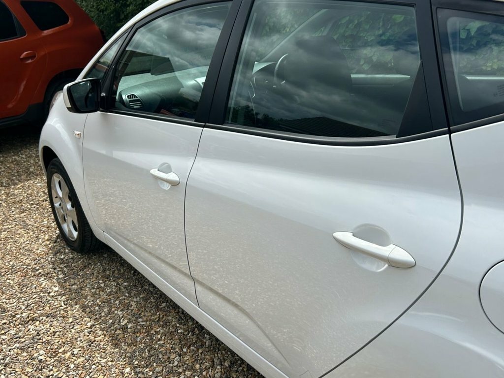 Kia Venga 1.4 Crdi Ecodynamics 2 Euro 5 Ss Silver #30