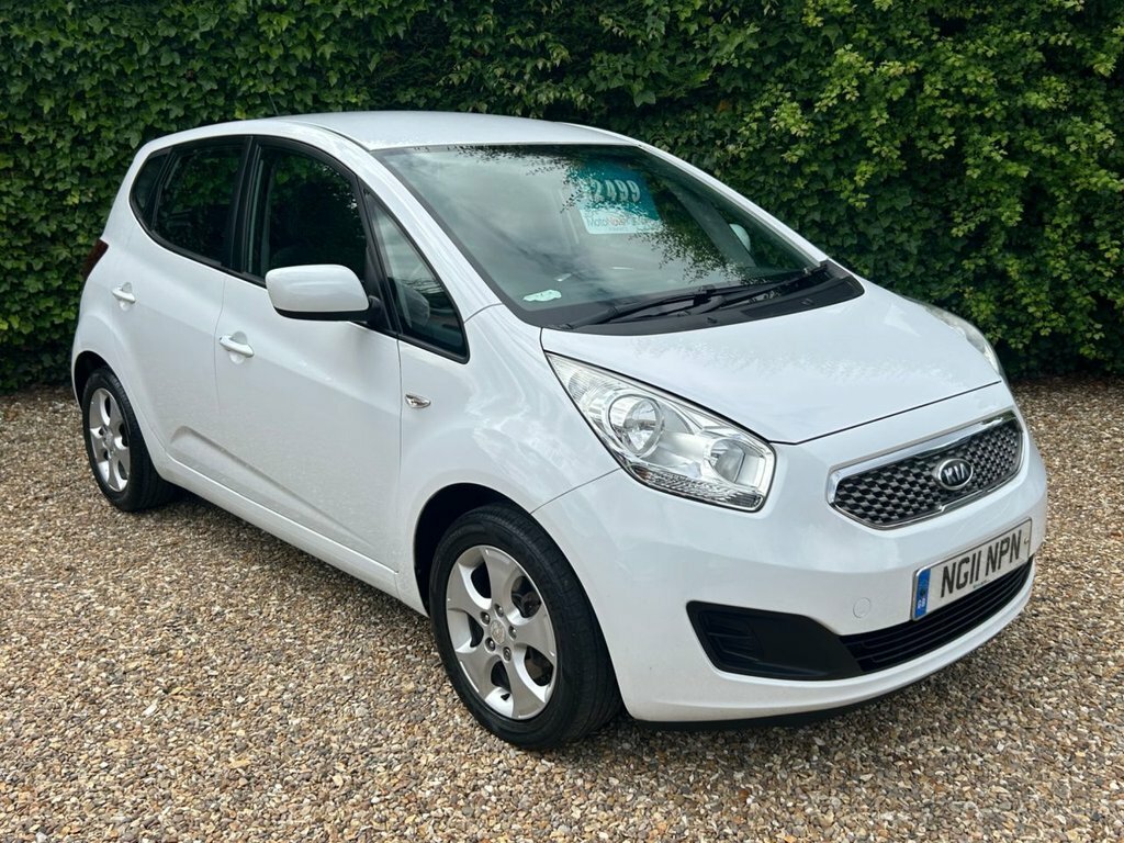 Kia Venga 1.4 2 Mpv Euro 5 89 Bhp White