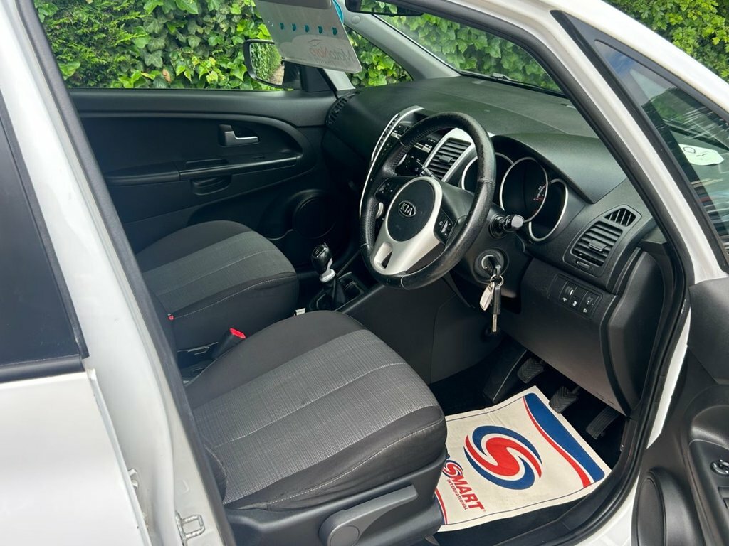 Kia Venga 1.4 Crdi Ecodynamics 2 Euro 5 Ss Silver #11