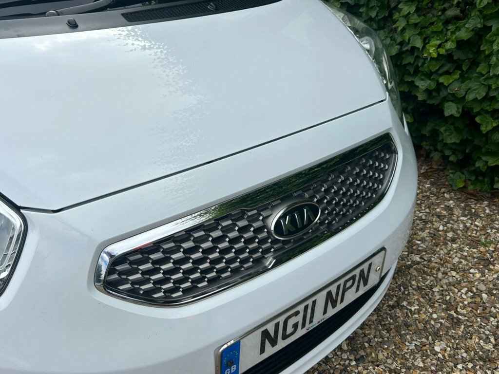 Kia Venga 1.4 Crdi Ecodynamics 2 Euro 5 Ss Silver #25