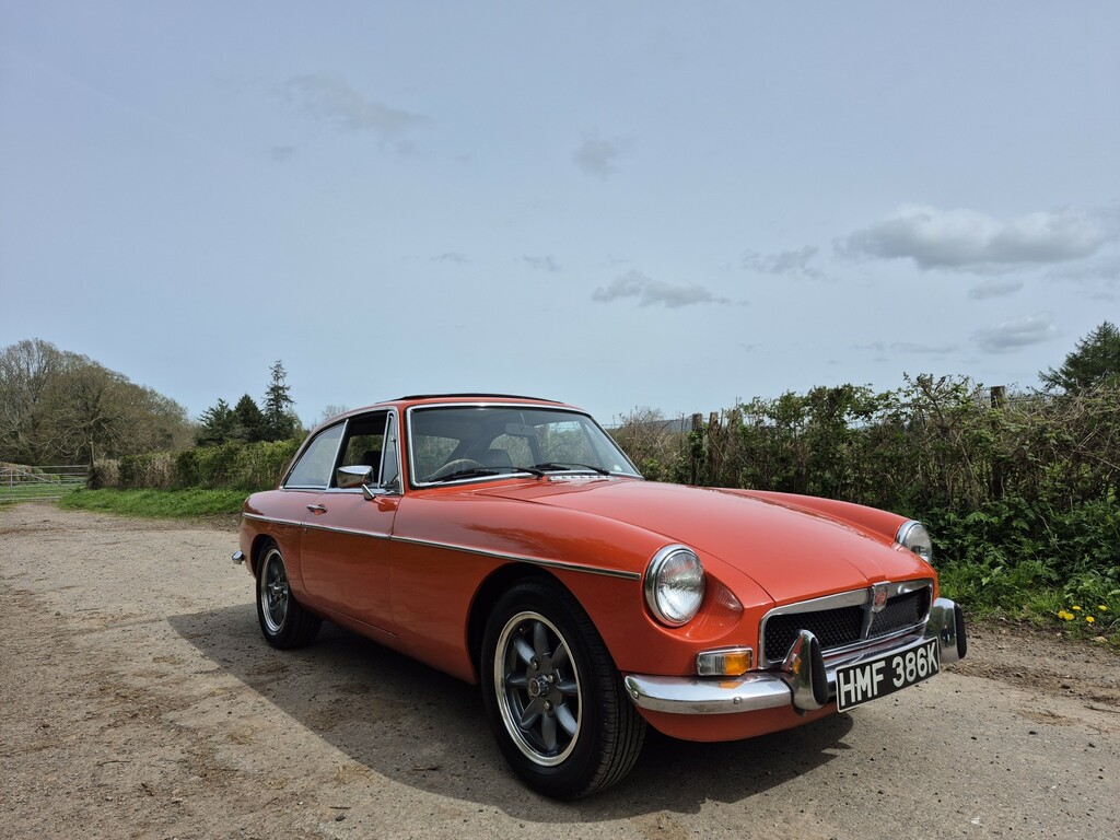 MG MGB GT Coupe 1971 Orange #5