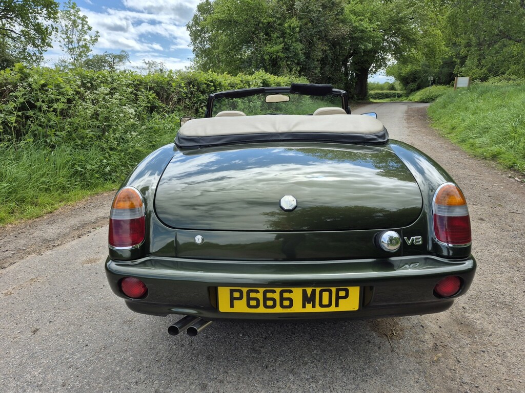 MG RV8 Convertible Mgr 1997 P666MOP Green #5